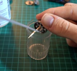 How to clean a fidget spinner bearing 4